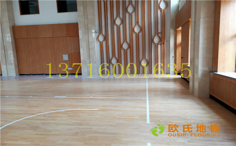 黑龍江雙鴨山籃球館木地板案例—歐氏舞臺木地板廠家